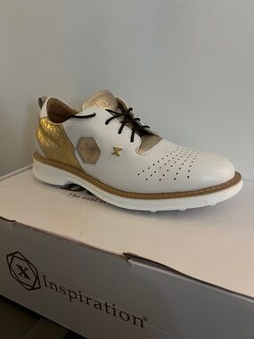 Women’s White & Gold Athletic Lace-Up Golf Sneaker